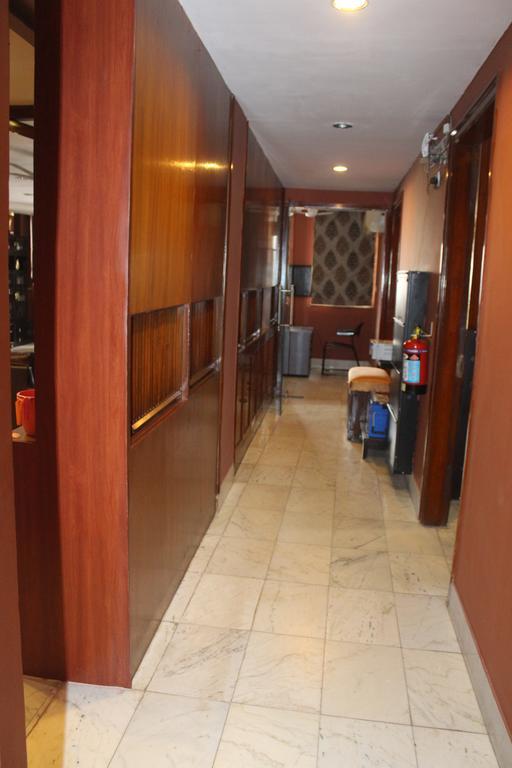 Service Apartments, Park Street, Calcutta Luaran gambar
