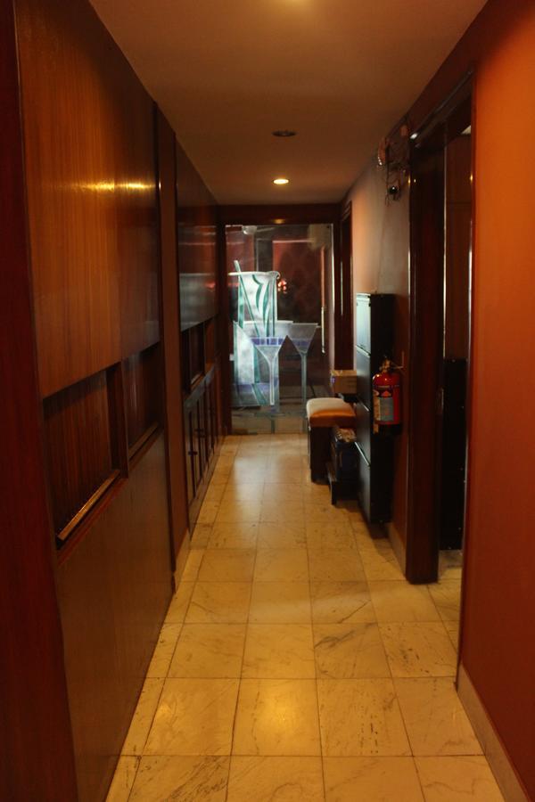 Service Apartments, Park Street, Calcutta Luaran gambar